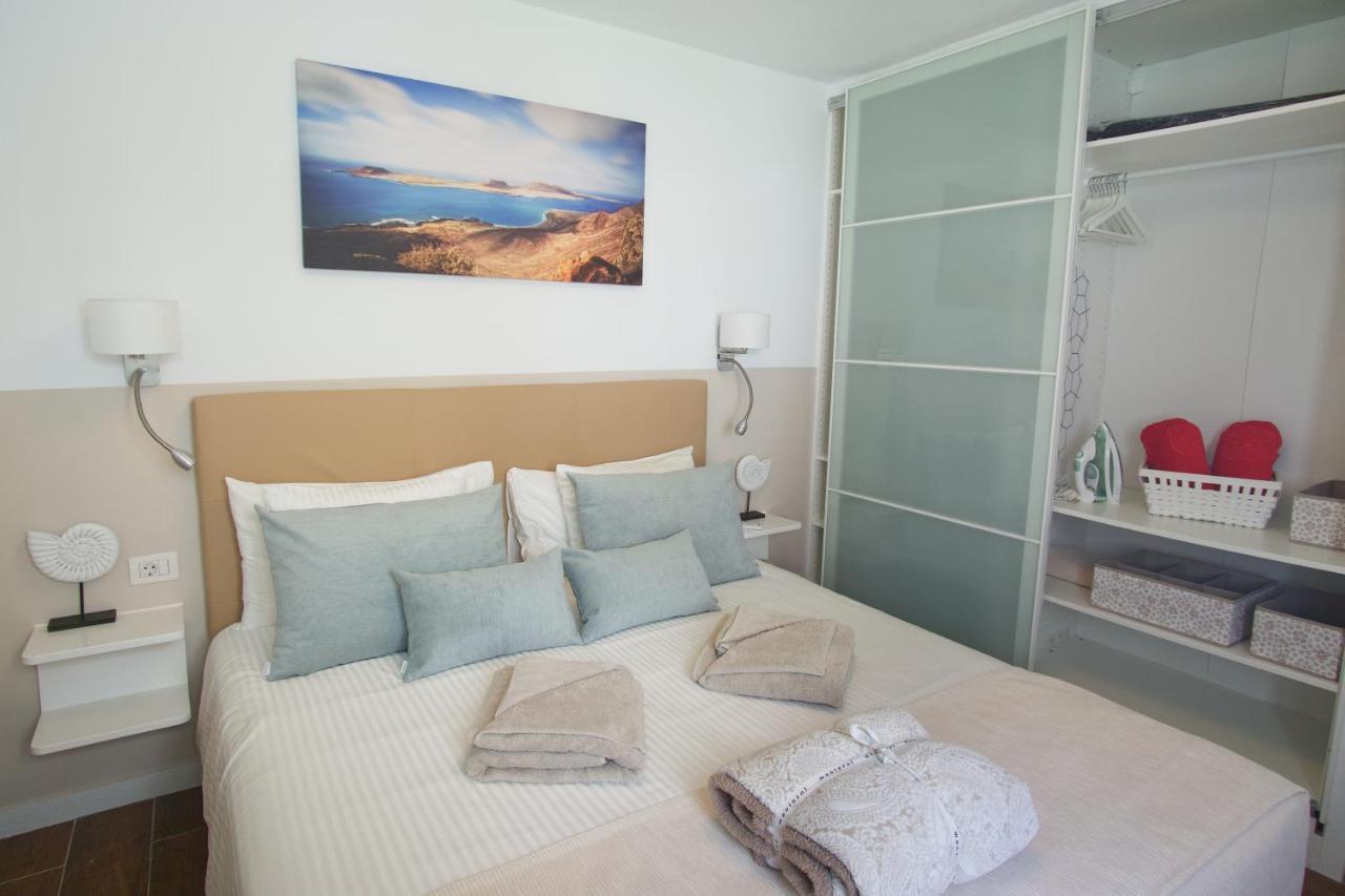 Apartment Portonovo La Paloma Amazing sea view-swimming pool-good wifi -free AC- private parking Puerto del Carmen  Esterno foto