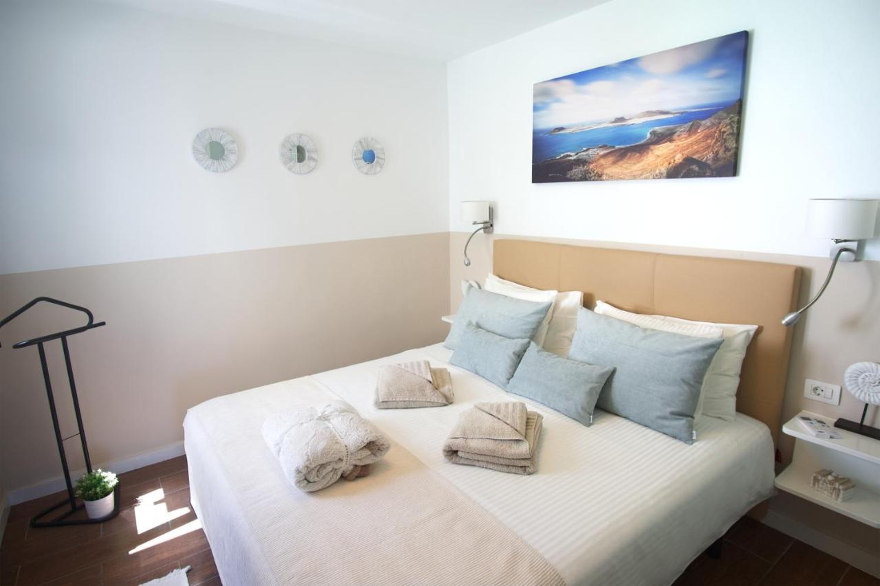 Apartment Portonovo La Paloma Amazing sea view-swimming pool-good wifi -free AC- private parking Puerto del Carmen  Esterno foto